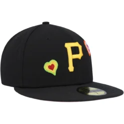 Men's Pittsburgh Pirates New Era Black Chain Stitch Heart 59FIFTY Fitted Hat -BaseballCap Hub Store mens new era black pittsburgh pirates chain stitch heart 59fifty fitted hat ss5 p 4688215pv 3u dgd7frjydcownjdybcipv w7warya6zuealkboqgo5